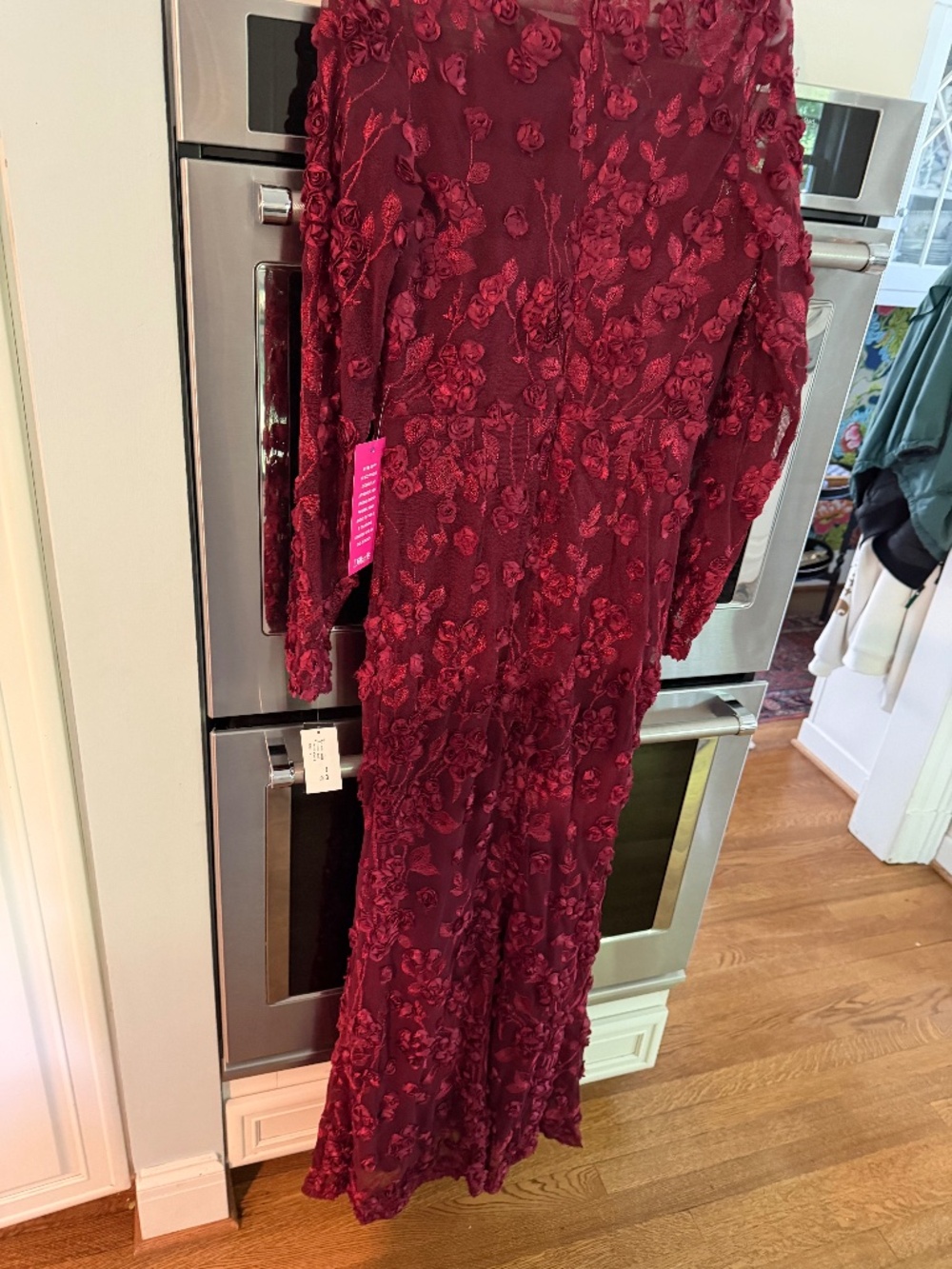 Nwt formal xscape burgundy dress size 8